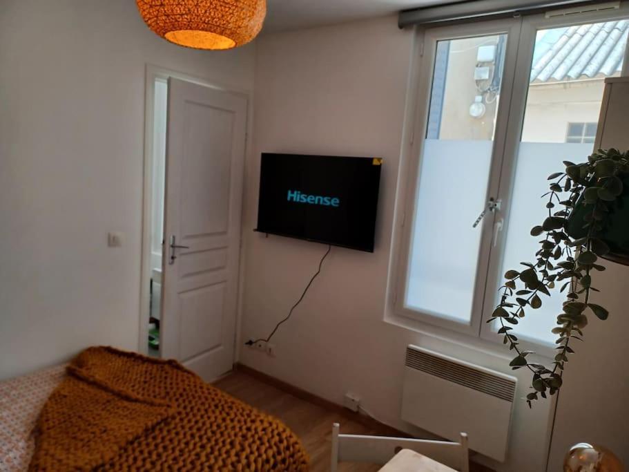 Tiny81 Cozy City Break Appartment Clichy Exterior foto